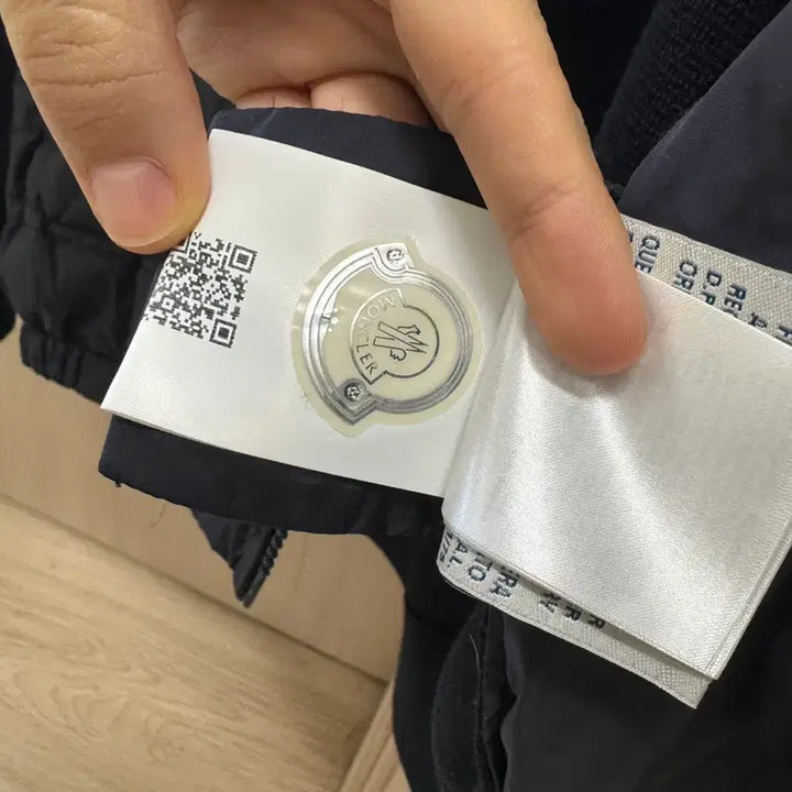 [BUNJANG] Moncler Knit Padded Jacket M / 몽클레어 니트패딩 M