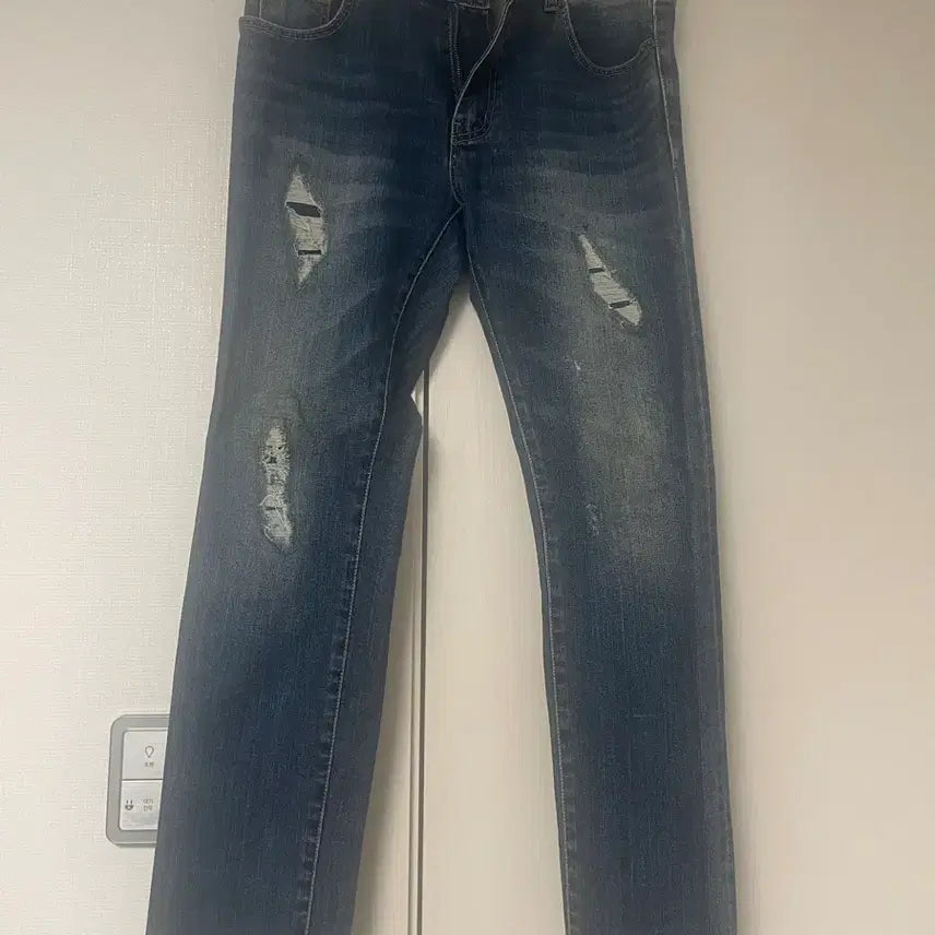 [BUNJANG] Distressed Jeans 34 Size / 데미지 청바지 34사이즈