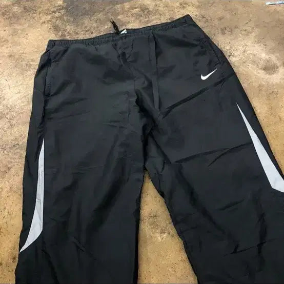 [BUNJANG] Nike Black Training Pants / 나이키 블랙 트레이닝 팬츠