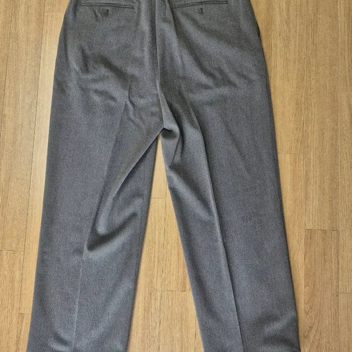 [SOLD OUT] 남자 겨울 슬렉스 바지 5장 장당 6천원에 팝니다.