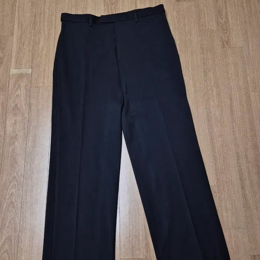 [SOLD OUT] 남자 겨울 슬렉스 바지 5장 장당 6천원에 팝니다.