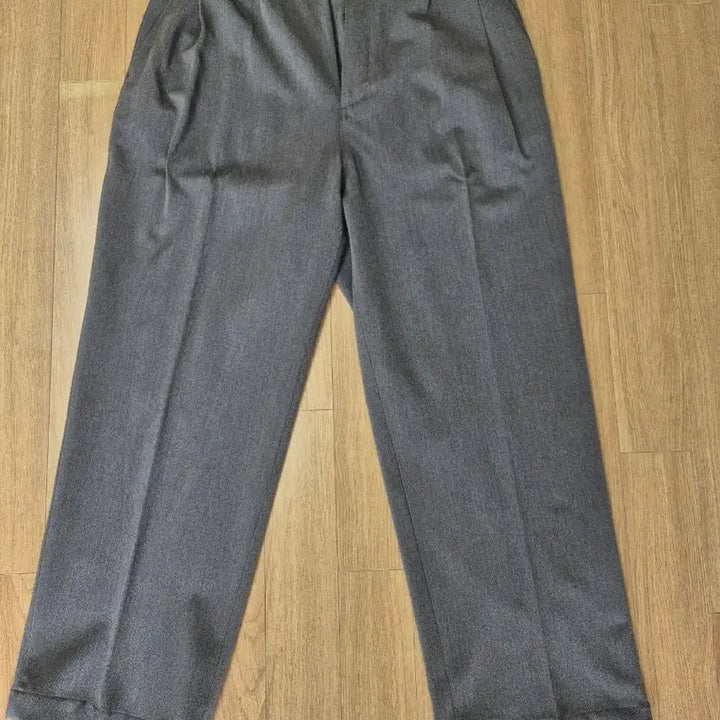 [SOLD OUT] 남자 겨울 슬렉스 바지 5장 장당 6천원에 팝니다.