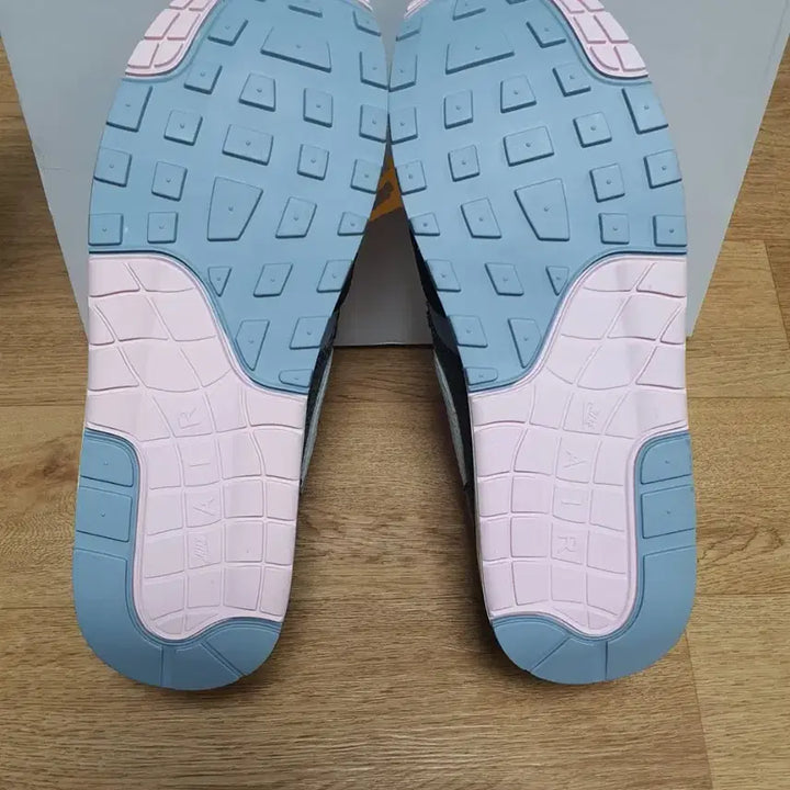 [BUNJANG] Nike Air Max Premium Sneakers / 나이키 에어맥스 프리미엄 운동화 정품 새상품 팝니다.