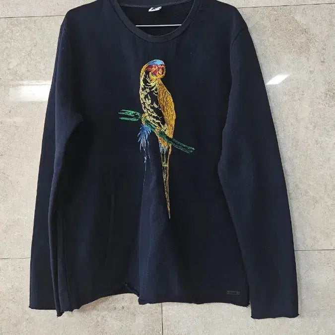 [BUNJANG] Bark Embroidered Sweatshirt 2XL / Bark 앵무새 자수 스웨트셔츠 2xl