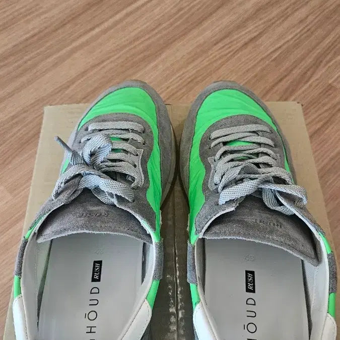 [BUNJANG] Ghoud Rush Sneakers - Neon Green - Men&