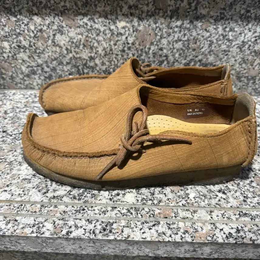[BUNJANG] Clarks Lugger Beige 260 Shoes / 클락스 러거 베이지 6 1/2 사이즈 260