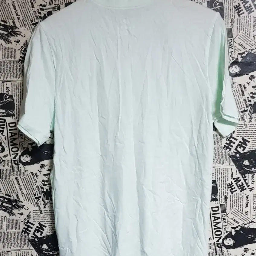 [BUNJANG] Nike T-shirt Size 105 / 나이키 반팔티 사이즈105