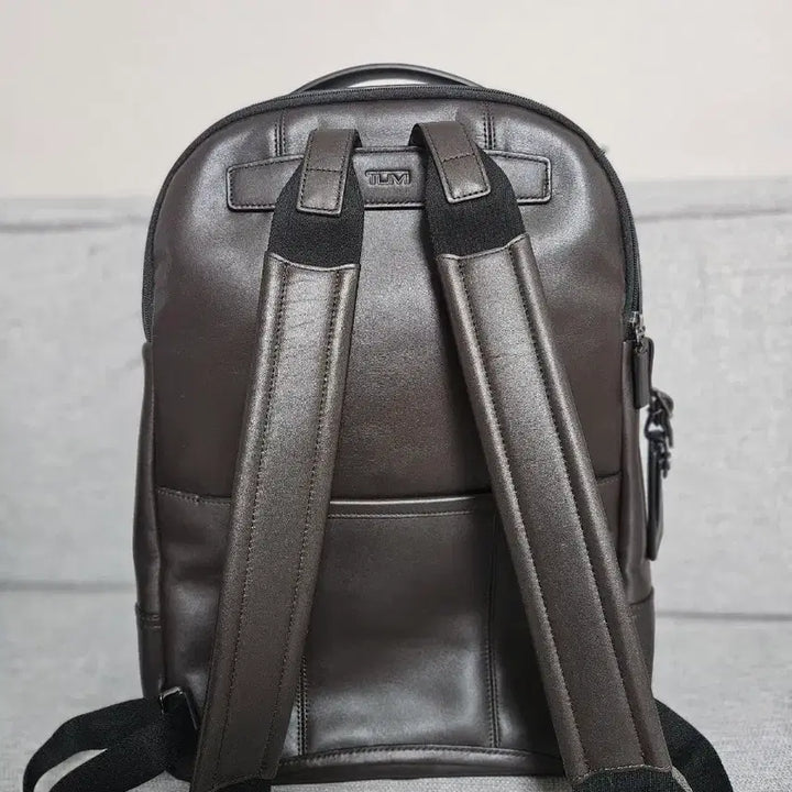 [BUNJANG] Tumi Harrison Webster Leather Backpack Brown 63023BP / 투미 해리슨 웹스터 가죽 백팩 브라운 63023BP