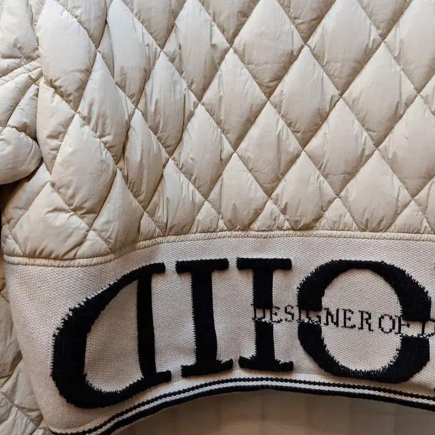 [BUNJANG] Takeo Kikuchi Diamond Quilted Jumper / take 테이크 다이아 퀼팅 점퍼