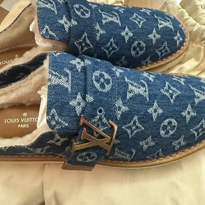 [BUNJANG] Louis Vuitton Nigo Cozy Denim Monogram Slippers / [8] 루이비통 니고 코지 데님 모노그램