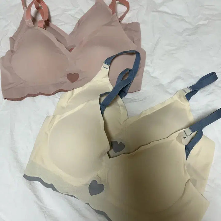 [BUNJANG] Seamless Bra S Size 4 Pieces / 심리스 브라 S사이즈 4장 (새제품)