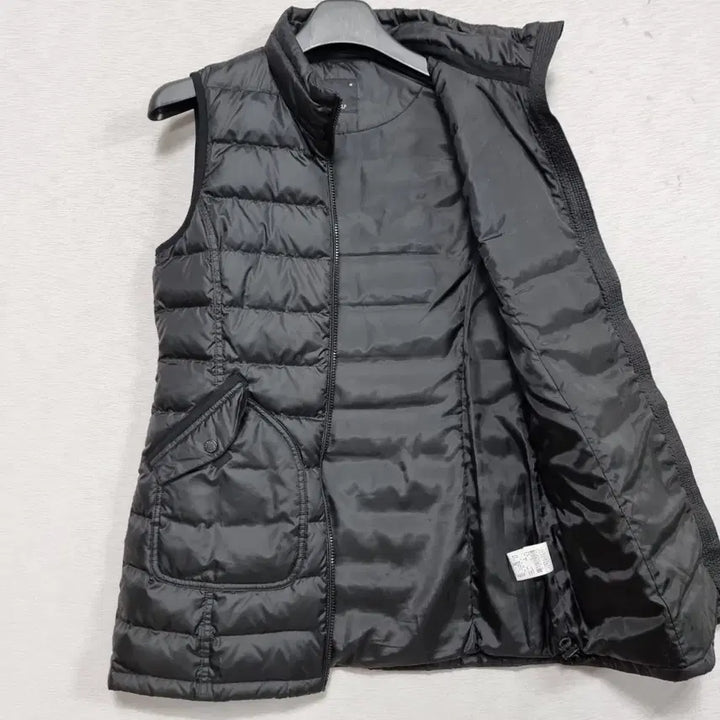 [BUNJANG] Lee Dong Soo Goose Down Padding Vest (Women's 95) / 이동수 거위털 패딩베스트 여95 ㅡ0115