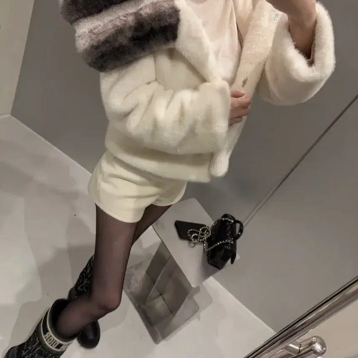 [BUNJANG] Rosé de You Chinchilla Fur Jacket / 로제드유 친칠라 퍼 자켓