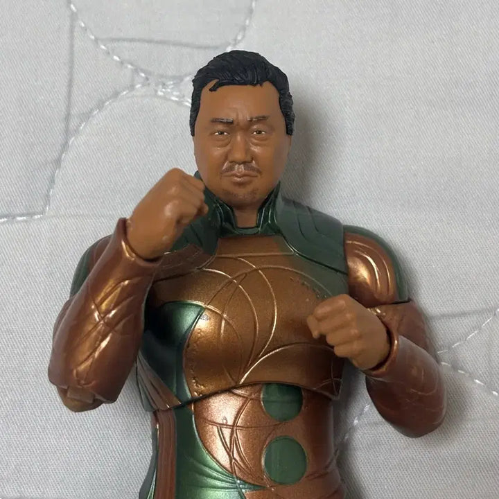 [BUNJANG] Marvel Legends Gilgamesh Action Figure / 마블레전드 BAF 길가메시 피규어