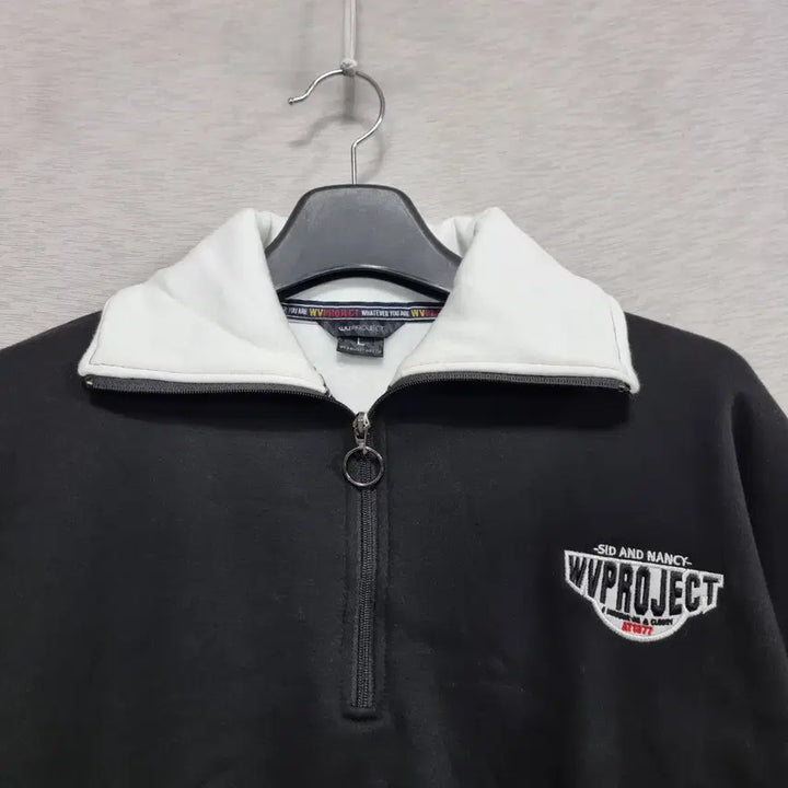 [SOLD OUT] 새상품 WV프로젝트 기모 반집업 맨투맨 남L ㅡ0115