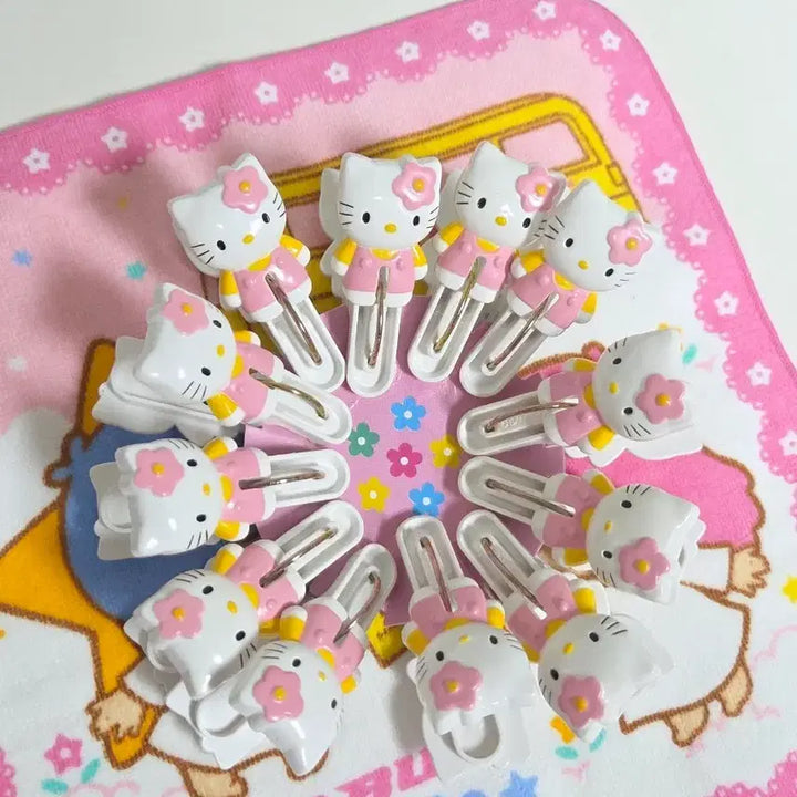 [BUNJANG] Hello Kitty Hair Clip Set / 2개세트)고전키티 카오하나 집게 클립 판매합니다.
