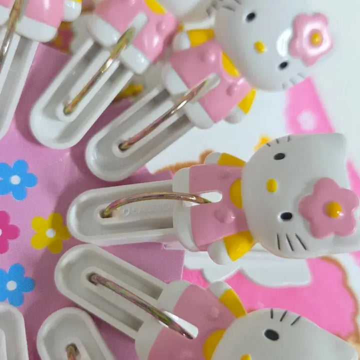 [BUNJANG] Hello Kitty Hair Clip Set / 2개세트)고전키티 카오하나 집게 클립 판매합니다.