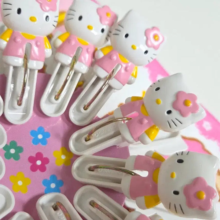 [BUNJANG] Hello Kitty Hair Clip Set / 2개세트)고전키티 카오하나 집게 클립 판매합니다.