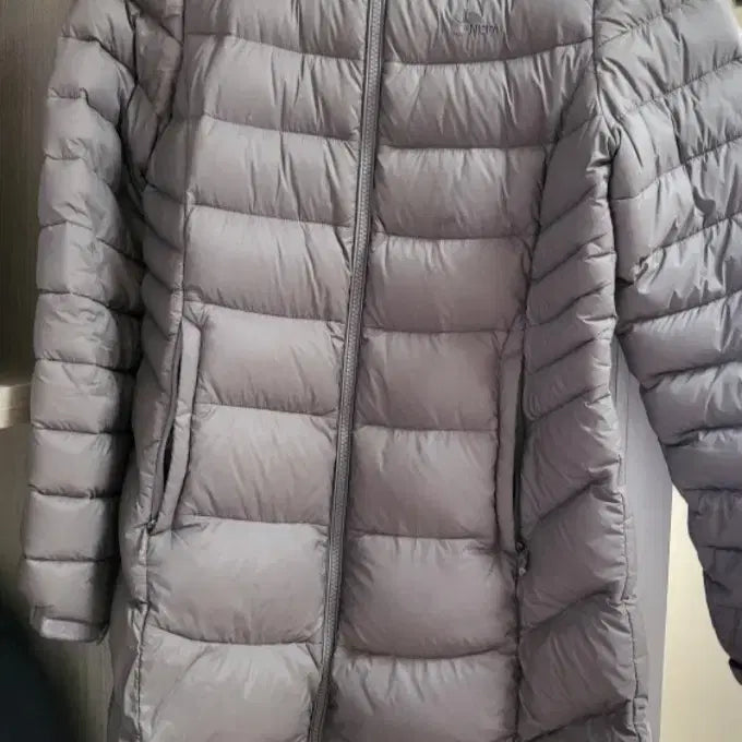 [BUNJANG] Nepa Women's Long Down Jacket (90) / 네파패딩 90