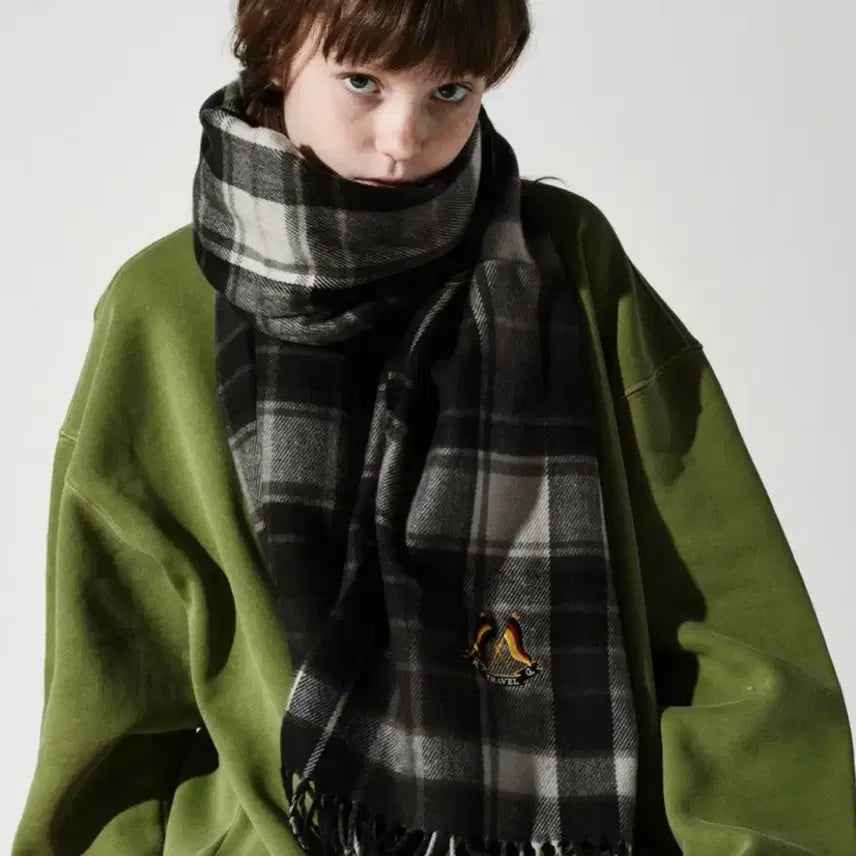 [BUNJANG] Traveler Check Muffler Charcoal / 트래블러 체크 머플러 차콜