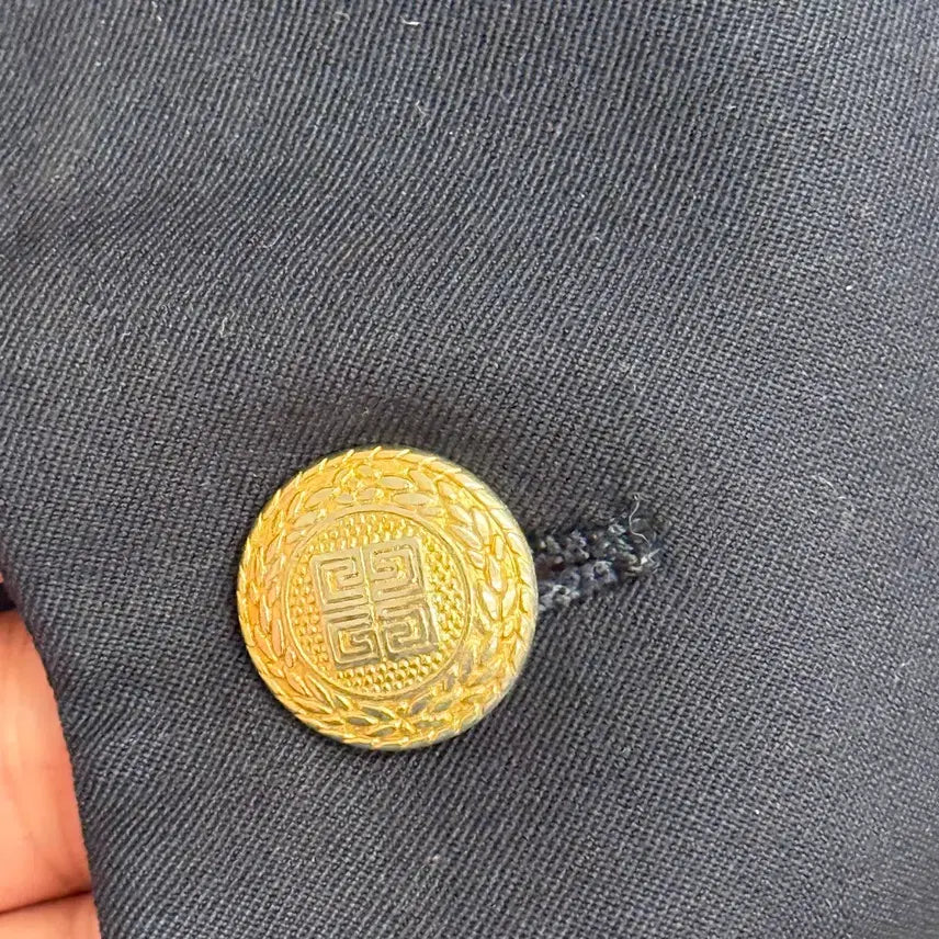 [BUNJANG] Givenchy Navy Blazer (Size 50) / 지방시 네이비 금장 버튼 이태리 블레이저 (50)