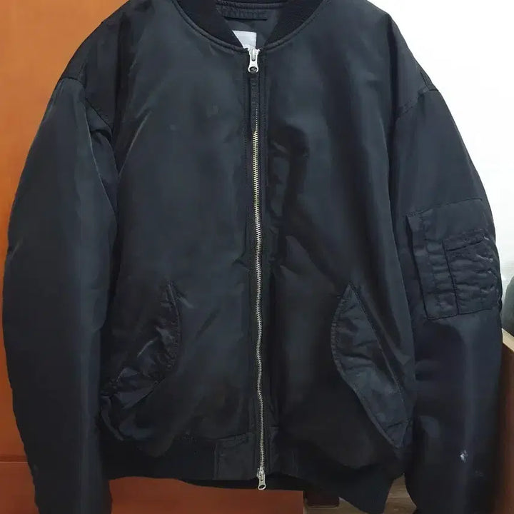 [BUNJANG] 8 Seconds MA-1 Bomber Jacket / 에잇세컨즈 블랙 MA-1 항공 점퍼 L