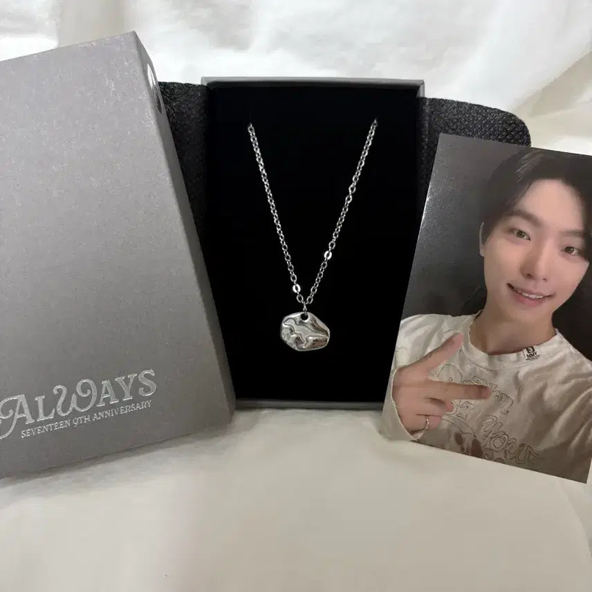 [BUNJANG] Seventeen 9th Anniversary Necklace / 세븐틴 공식 9주년 목걸이
