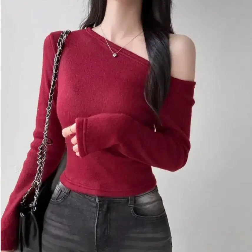 [BUNJANG] One-Shoulder Fleece Top / 새상품)겉기모 원오프숄더 티셔츠