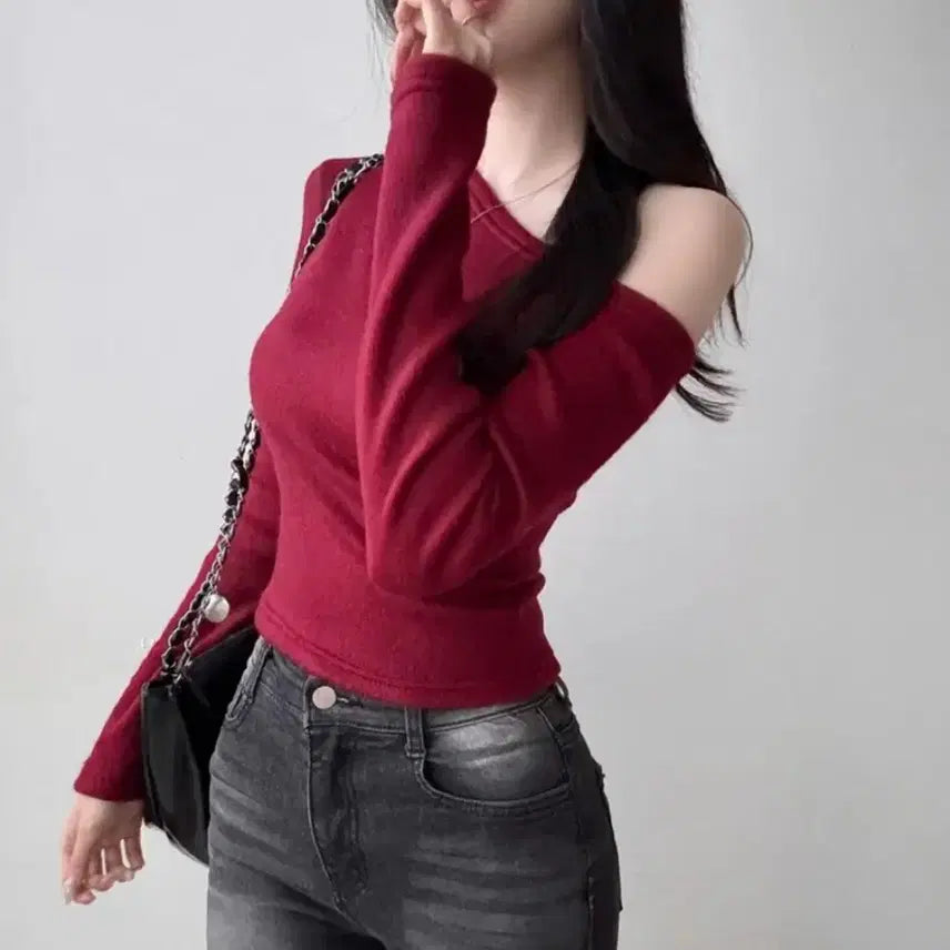 [BUNJANG] One-Shoulder Fleece Top / 새상품)겉기모 원오프숄더 티셔츠