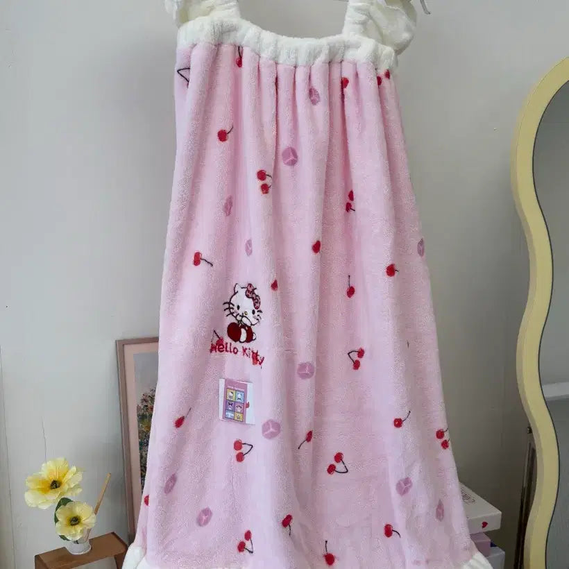 [BUNJANG] Hello Kitty Cherry Shower Robe / [새상품] 헬로키티 체리 원피스형 샤워가운