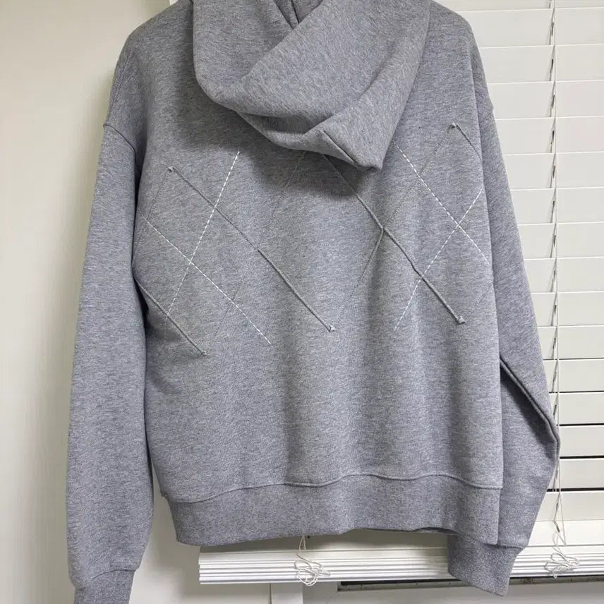 [SOLD OUT] [주앙옴므] 아가일 스웻후드 집업 M사이즈