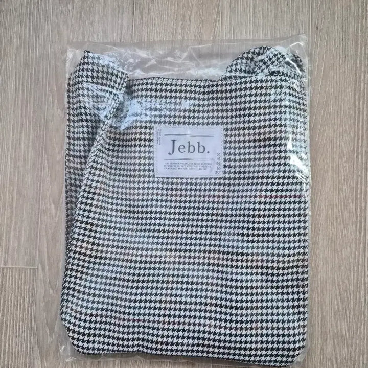 [BUNJANG] Jebb Houndstooth Eco Bag / jebb(젭) 하운드투스 에코백 팝니다 :)