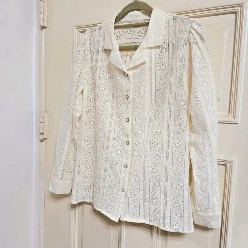 [BUNJANG] Joorti Lace Blouse / joorti 주르티 레이스 블라우스