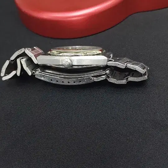 [BUNJANG] Bulova Automatic Octagonal Bezel Watch / 부로바 특이베젤 자동 뻐뻐시타입 (젠타케이스)