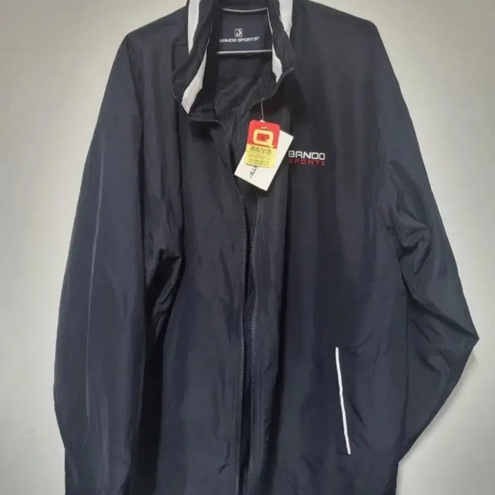 [BUNJANG] Bando Sports Windbreaker Jacket Black (Size 105) / 반도스포츠 바람막이 자켓 블랙 새상품105