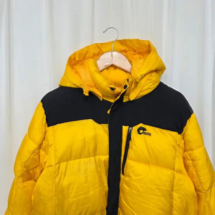 [BUNJANG] Nepa Padded Jacket (Size 180) / 180 네파 패딩 점퍼 캐주얼 패션 등산 운동 스포츠 레저