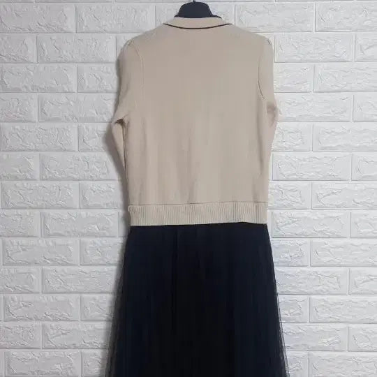 [SOLD OUT] 샤기 베이지 니트 원피스 상태굿