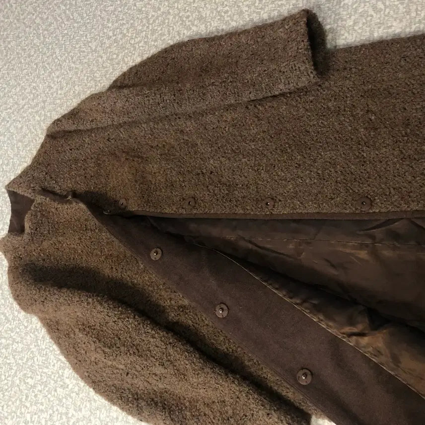 [BUNJANG] ISAE Alpaca Boucle Teddy Coat - Brown / 이새 ISAE 알파카 부클 초코맛 테디 코트 브라운 겨울 자연주의 쿠앤크