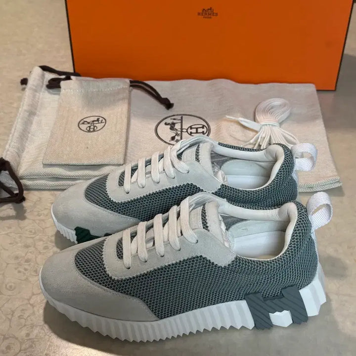 [BUNJANG] Hermes Bouncing Verre De Blanc Sneakers / (새상품급) 에르메스 바운싱 베르도으블랑 36