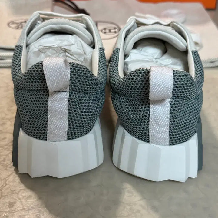 [BUNJANG] Hermes Bouncing Verre De Blanc Sneakers / (새상품급) 에르메스 바운싱 베르도으블랑 36