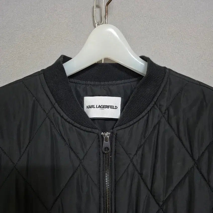 [BUNJANG] Karl Lagerfeld Quilted Padded Vest Jacket (Size 66) / 칼라거펠트 누빔패딩 조끼 점퍼 66  n1559