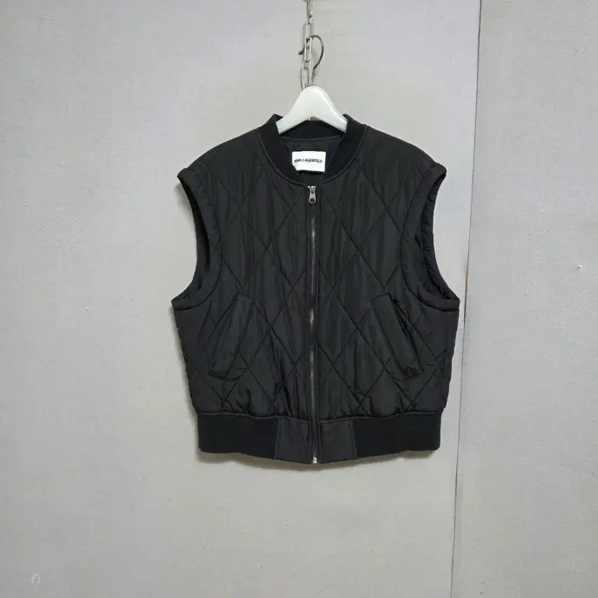 [BUNJANG] Karl Lagerfeld Quilted Padded Vest Jacket (Size 66) / 칼라거펠트 누빔패딩 조끼 점퍼 66  n1559