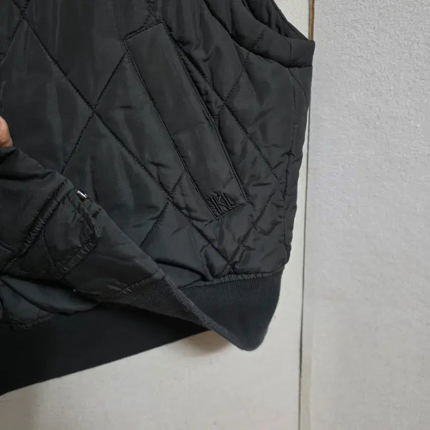 [BUNJANG] Karl Lagerfeld Quilted Padded Vest Jacket (Size 66) / 칼라거펠트 누빔패딩 조끼 점퍼 66  n1559