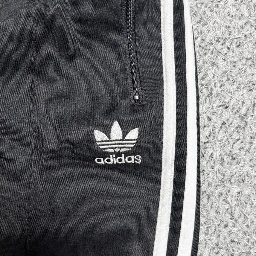 [SOLD OUT] 아디다스 크롭빈티지 치마 set