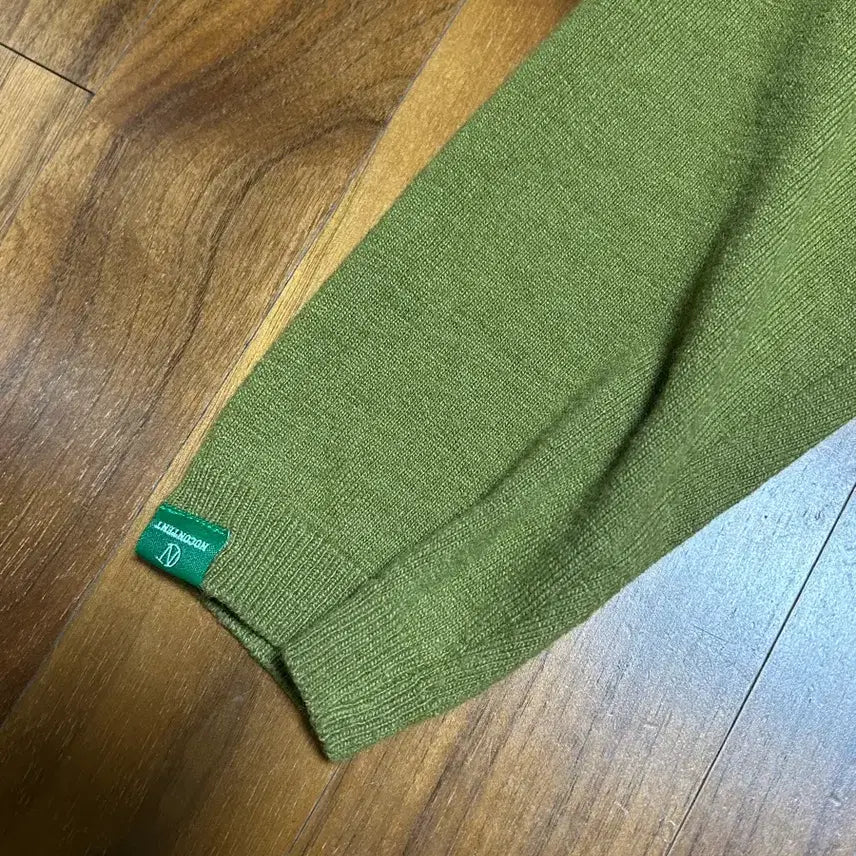 [BUNJANG] NO CONTEXT Cashmere Wool Striped Cardigan Olive / 노컨텐츠 캐시미어 울 스트라이프 가디건 올리브