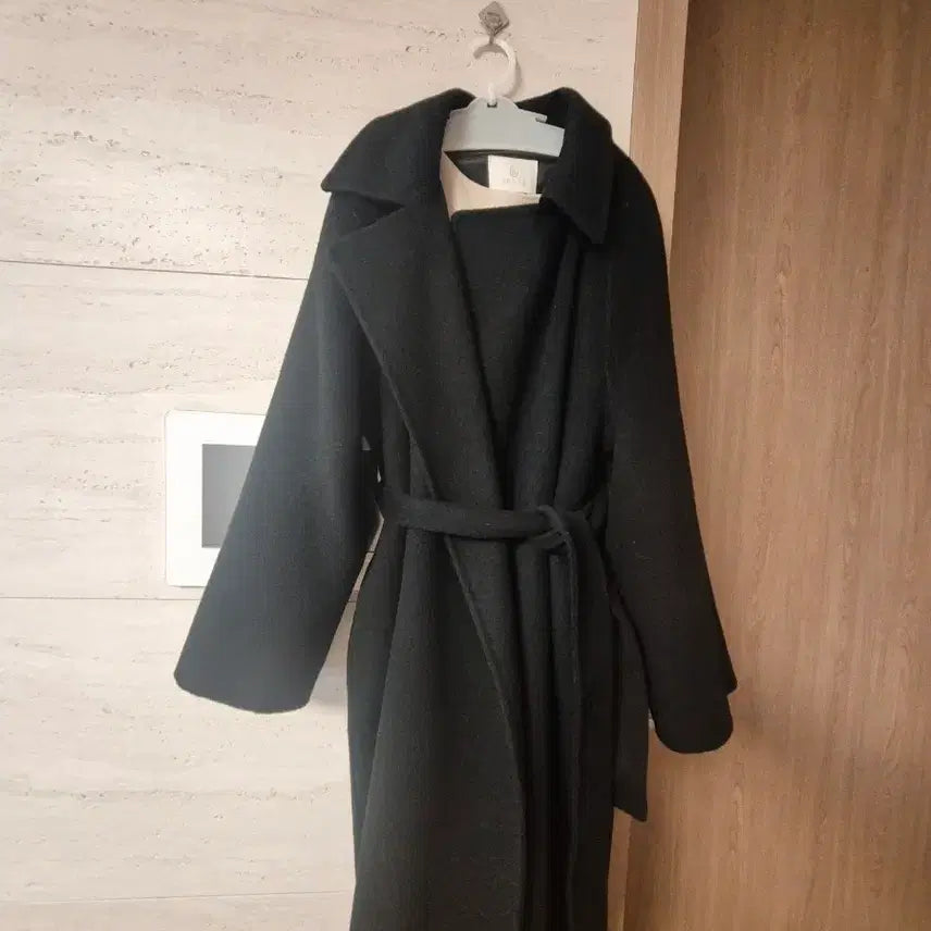 [BUNJANG] Handmade 100% Wool Black Belted Long Coat / 핸드메이드 울100  블랙 벨티드 롱 코트입니다