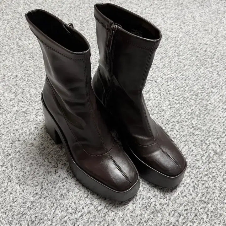 [BUNJANG] Zara Ankle Boots / 자라 가보시 앵클 부츠 240