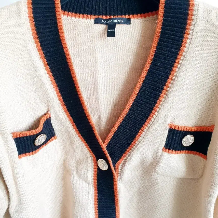 [SOLD OUT] 플라스틱아일랜드 가디건