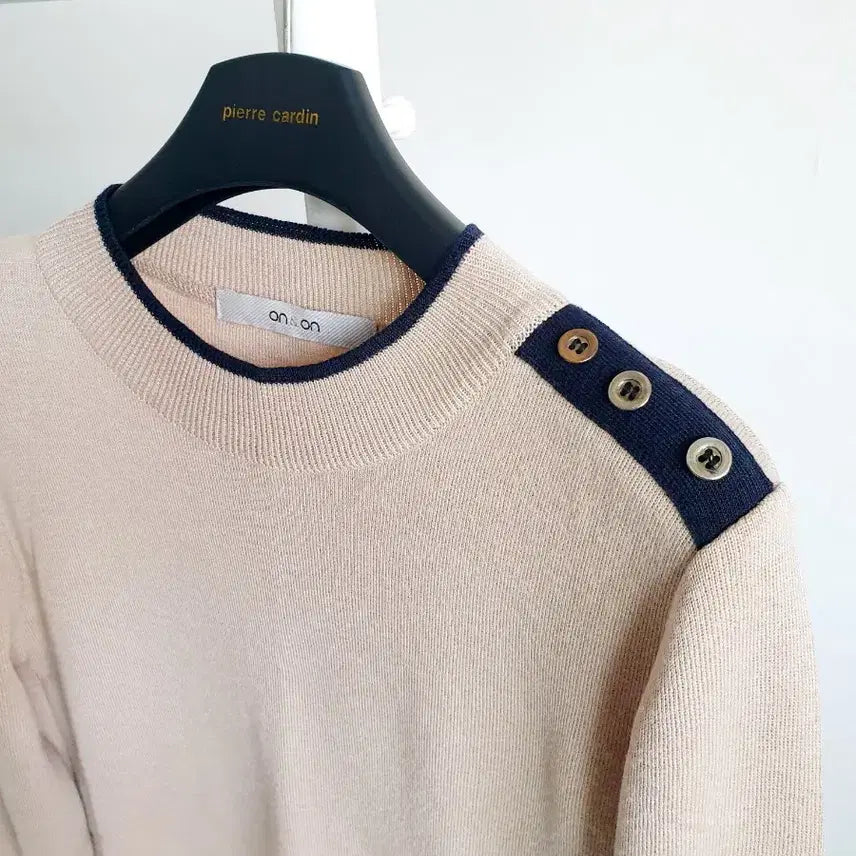 [SOLD OUT] 플라스틱아일랜드 가디건