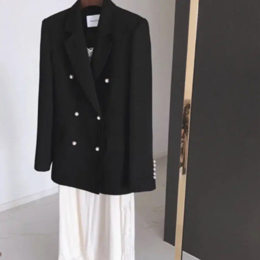 [BUNJANG] RoseFactory Stitch Jacket S Black Pearl Button / 로즈팩토리 스티치 자켓 S 진주 버튼 블랙 아네로즈 시에 로즈니 로아르